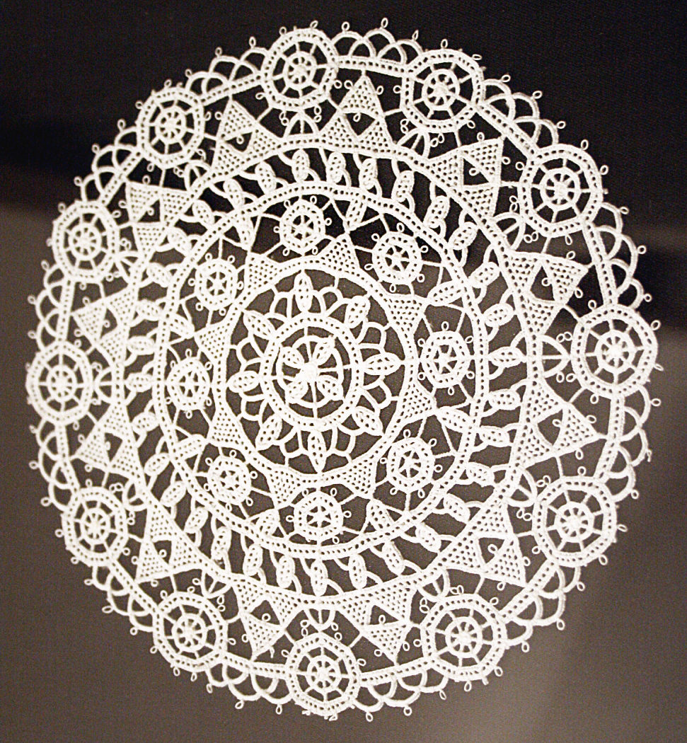 What is Bobbin lace? – The Craft Atlas